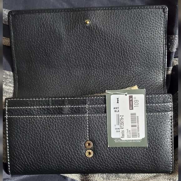 Roots wallet - Picture 4 of 7